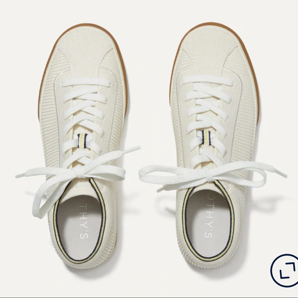 Rothy’s Vanilla Lace Up Sneaker